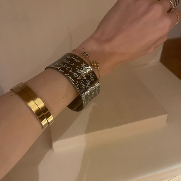 RETURN TO SILVER BANGLE - Picture 3 of 3